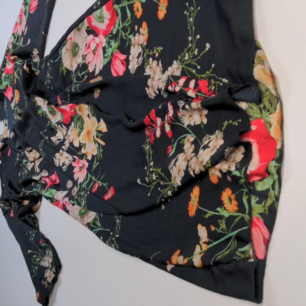 RARE Floral Shirley Kimono - Picture 3 of 5